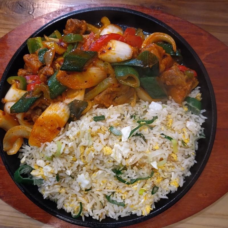 デビルライス(スパイシービストロ タップロボーン 神保町店)