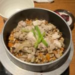 丹波黒どりの地鶏の釜めし(炭焼処 四季匠)