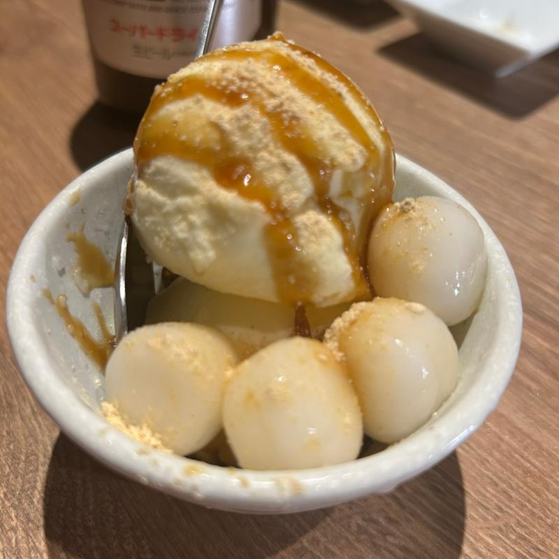 きなこ黒蜜バニラアイス(牛ざんまい 金山)