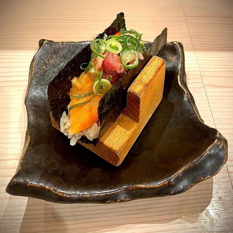 とろネギサーモン(すごい煮干ラーメン野毛 すし 釣りきん)