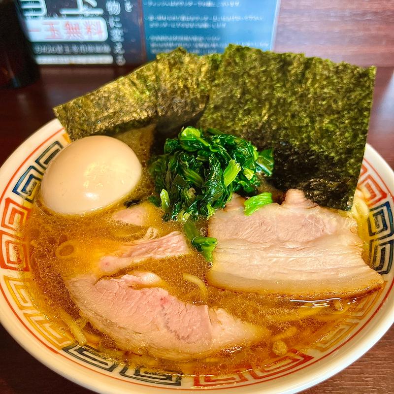 豚骨醤油らーめん〜ye2〜（限定）(麺乃はる)