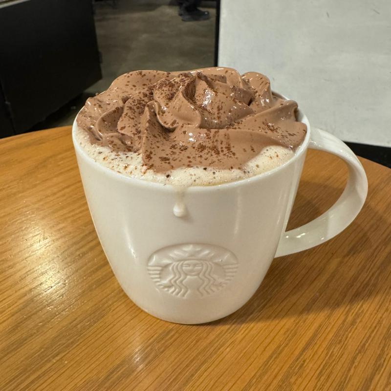 クラッシック ショコラ ラテ(スターバックス コーヒー 渋谷モディ店)