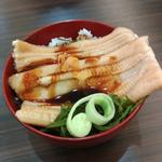 煮あなご丼(うみっぷく)