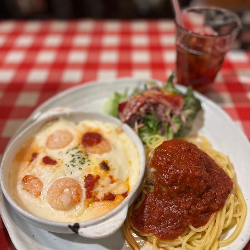 手作りハンバーグ添えスパゲッティと海老ドリア盛り合わせ(ドリンク付)(チロル 仙台店 )