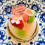 ケーキセット・さくら(パティスリー ラヴィアンレーヴ)