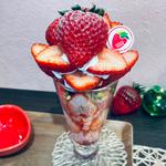 オールあまりんパフェ(フルーツすぎ 大塚本店)