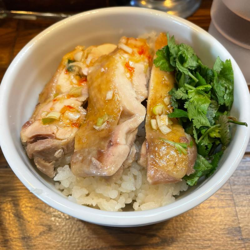 全部乗せ鶏白湯ラーメン(鶏白湯らーめん 鳥ぶし)
