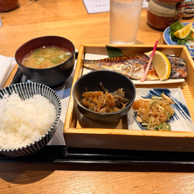 鯖みりん定食(魚ト肴　いとおかし)