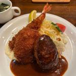 Aセット（ハンバーグ、エビフライ、コロッケ）(ぶどう亭 )