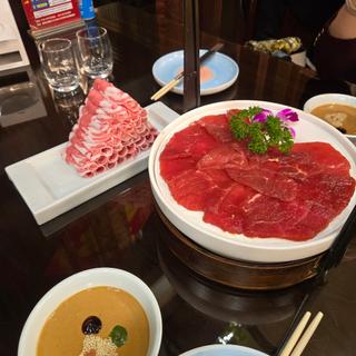 羊肉　牛肉　ごまだれ(贏福楼)