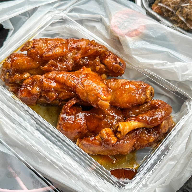 テビチ唐揚げ(てんぷす食堂 道の駅ぎのざ店)