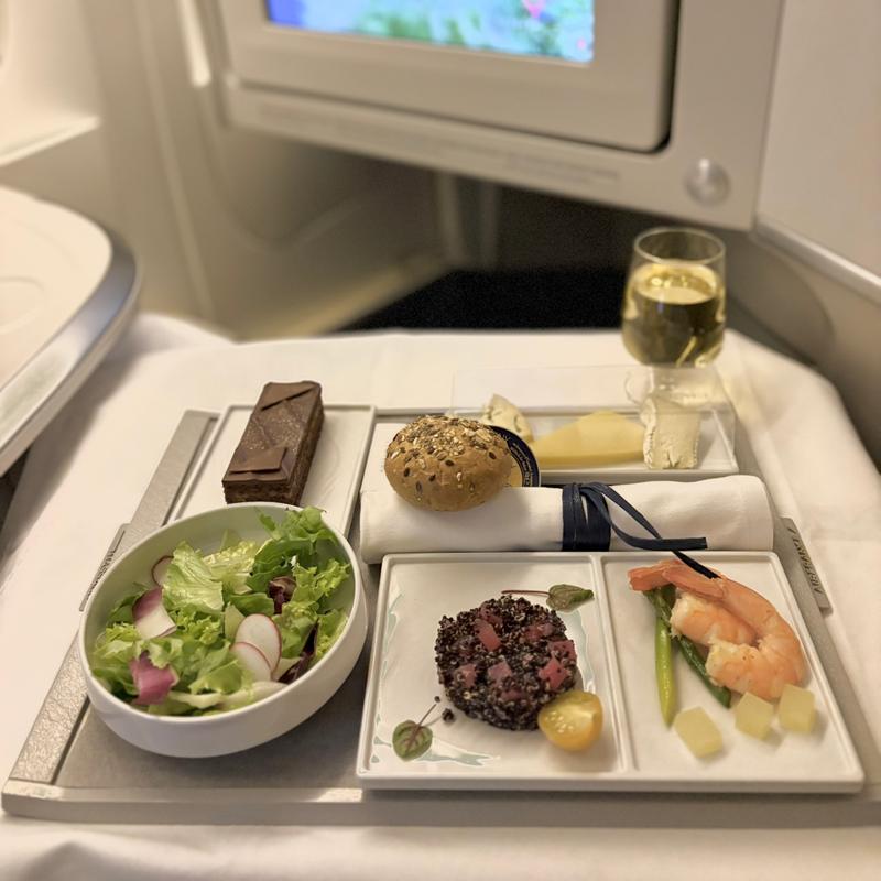 黒キヌアと柚子のジュレ(JALサクララウンジ 羽田空港国際線 （ジャルサクララウンジ）)