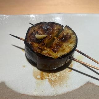 (地葉　栄)