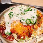 山芋オクラお好み焼き(広島鉄板焼き 万八 ベイシティ宇品)