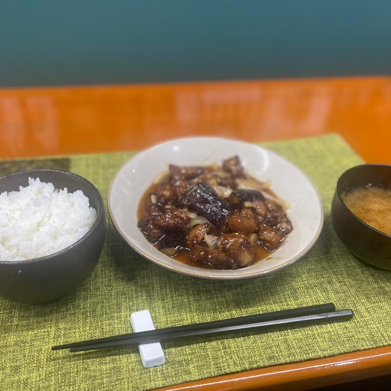 白富豚黒酢豚(大衆食堂 宅配弁当 歌声喫茶 ひばりとあきら)