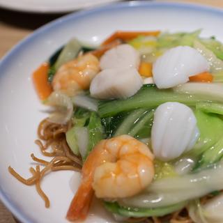 海鮮焼そば(551蓬莱 梅田阪神バル横丁店)