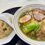 半チャーハン・ラーメン