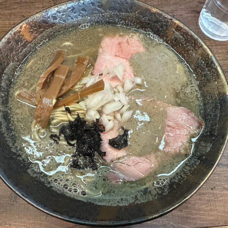 煮干しそば(ど煮干鉢銀)