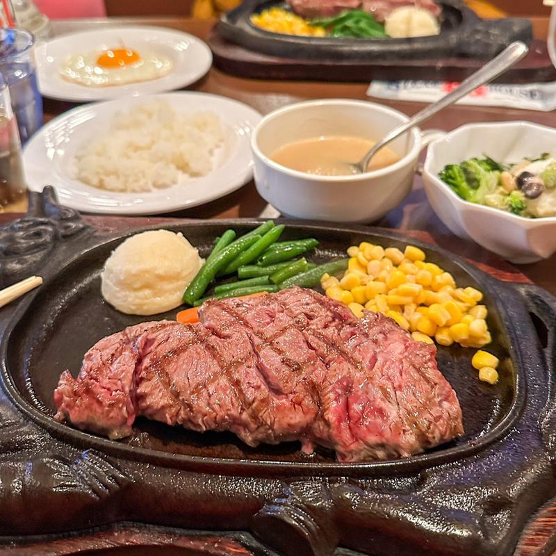 88特製赤身ステーキ 200g(ステーキハウス88 美ら海店)