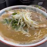ラーメン大