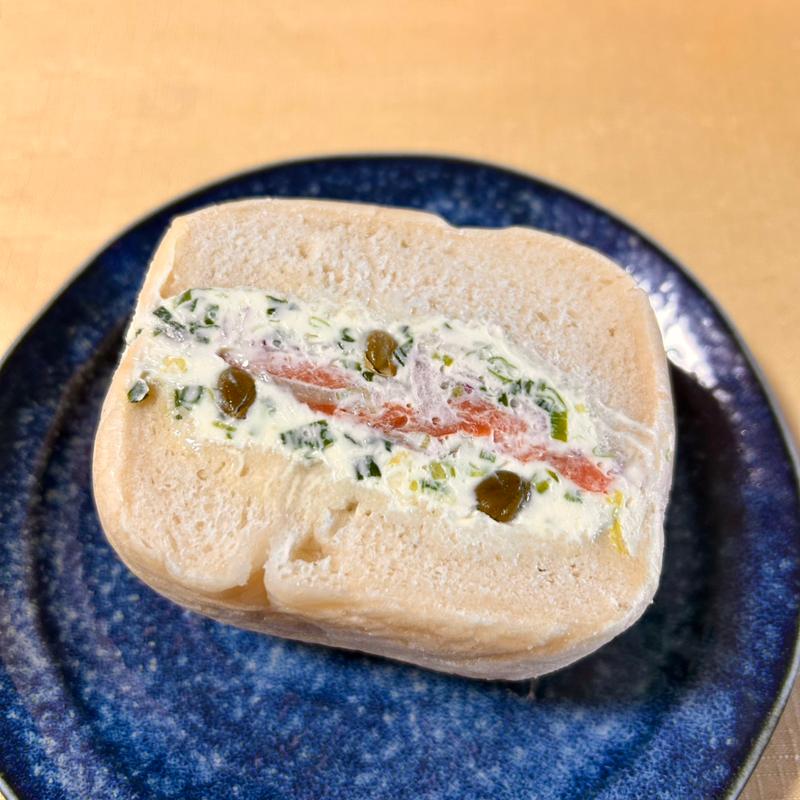 スカリオンサーモン(LIVING Coffee and Bagels)