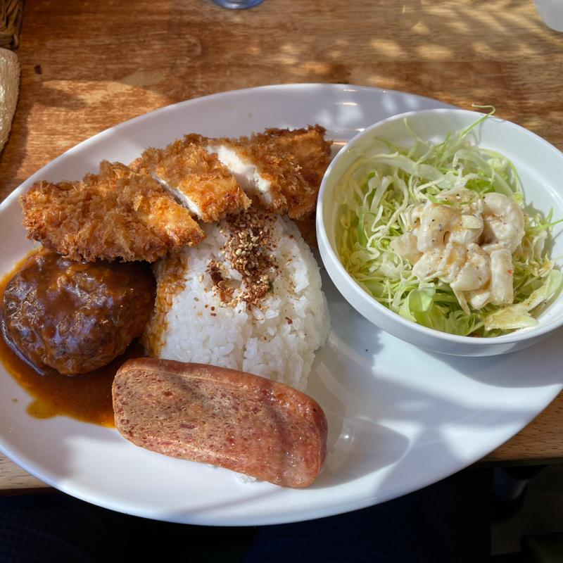 ミックスプレート(アイランド トリップ バー・カハナ （Island Trip Bar KAHANA）)