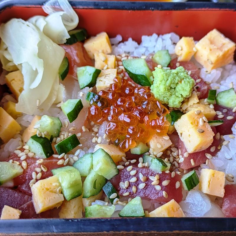 海鮮ばらちらし重(星空の中へ )