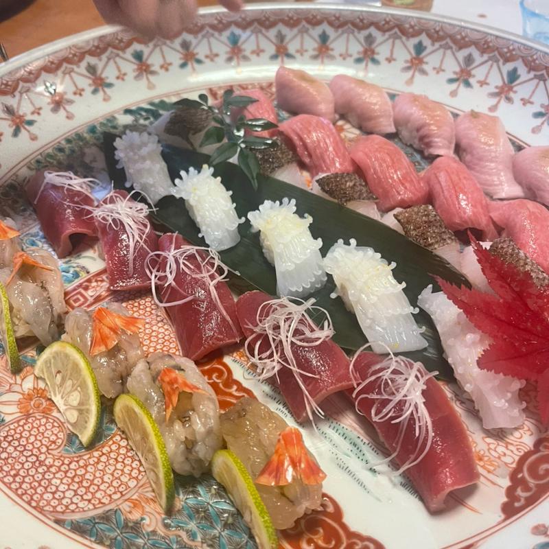 握り(やま中 本店 鮨と日本料理)