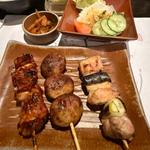 ランチセット(焼き物3本、サラダ、鳥スープ、スタミナ漬)