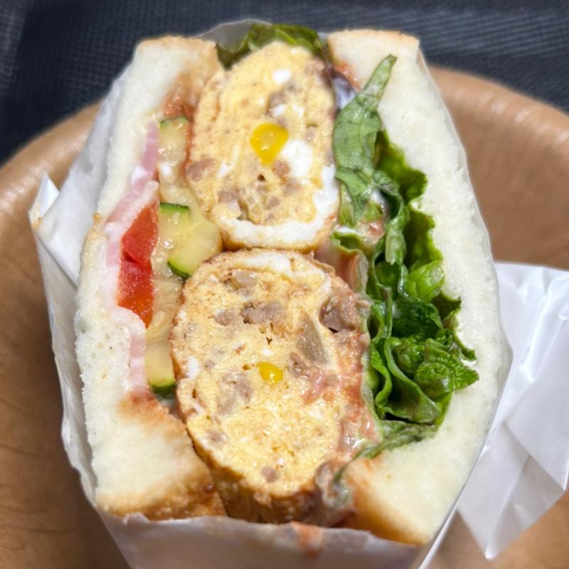 オムレツベーコン(ユニークサンド ローズマリー)