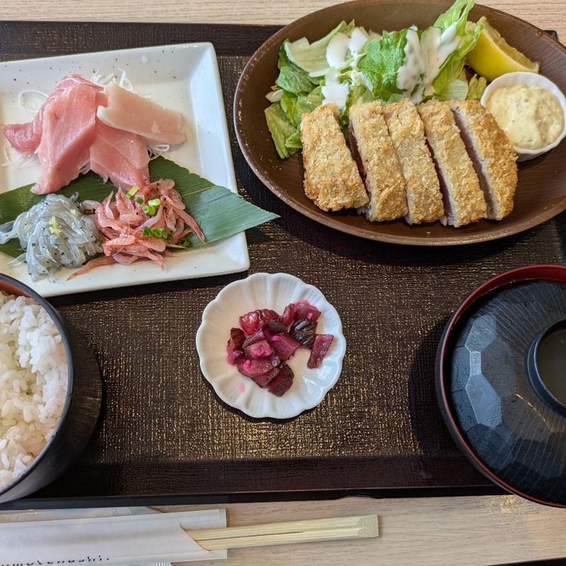 まぐろレアカツ御膳(清水港寿司特急 まぐろ屋バンノウ水産 清水河岸の市店 )