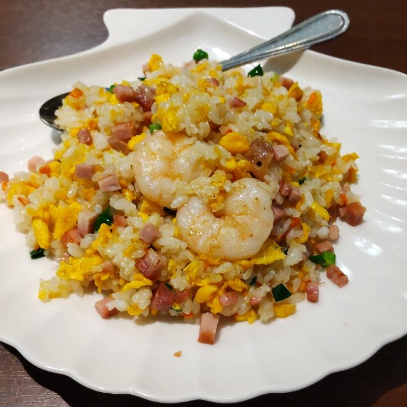 五目炒飯(中華旬彩料理 東方紅)