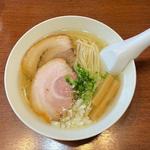 白醤油ラーメン(貪瞋癡(とんじんち))