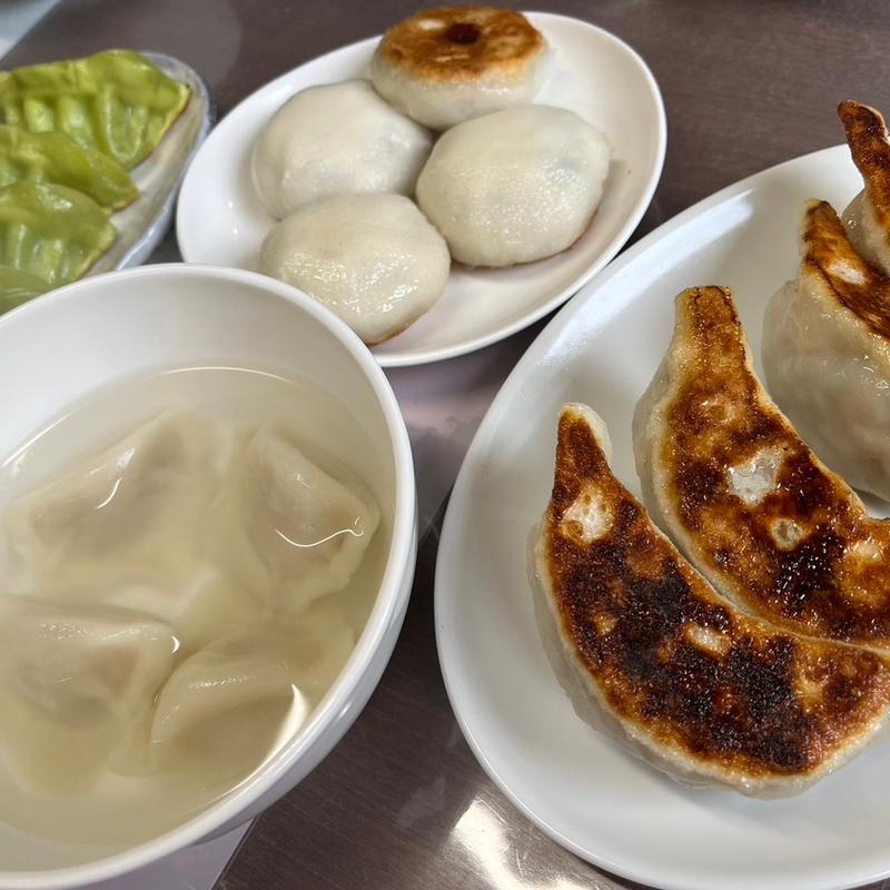 (餃子のうめちゃん)