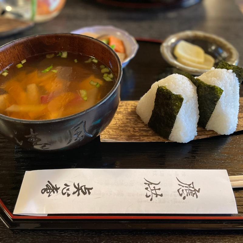 建長汁とおにぎり(点心庵)