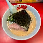 醤油ラーメン(ラーメン山岡家 南2条店)