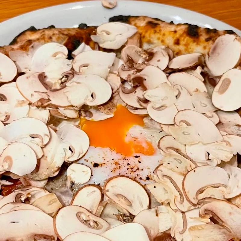 the pizza mafia(PIZZA MAFIA TOKYO 用賀店)