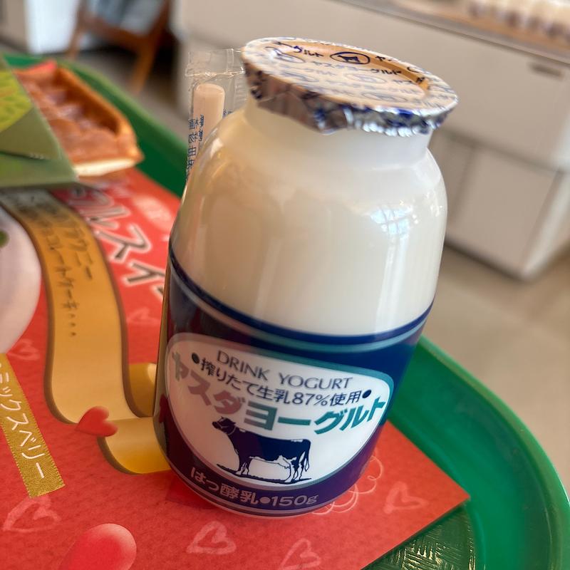 ドリンクヨーグルト(ヤスダヨーグルト ワッフルハウス （YASUDA YOGURT WAFFLE HOUSE）)