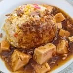 麻婆ラーメン 半チャーハン(味平食堂)