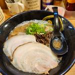 黒ラーメン