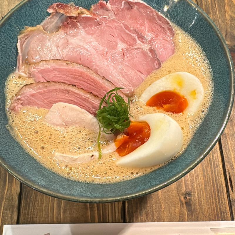 (うまそうなラーメン屋)