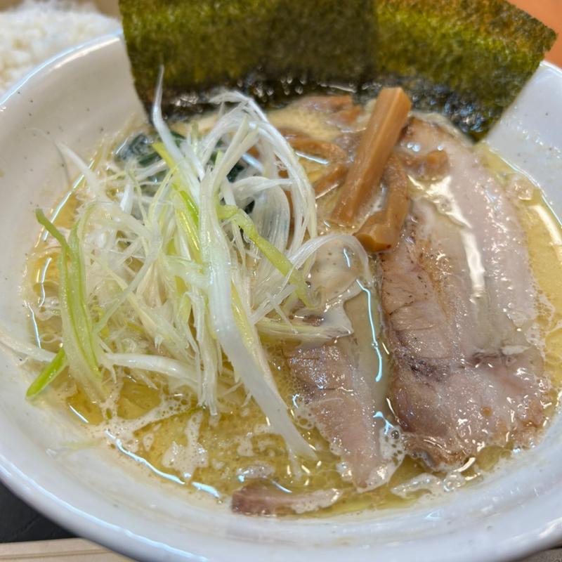 背脂ラーメン(湯河原ラーメン)