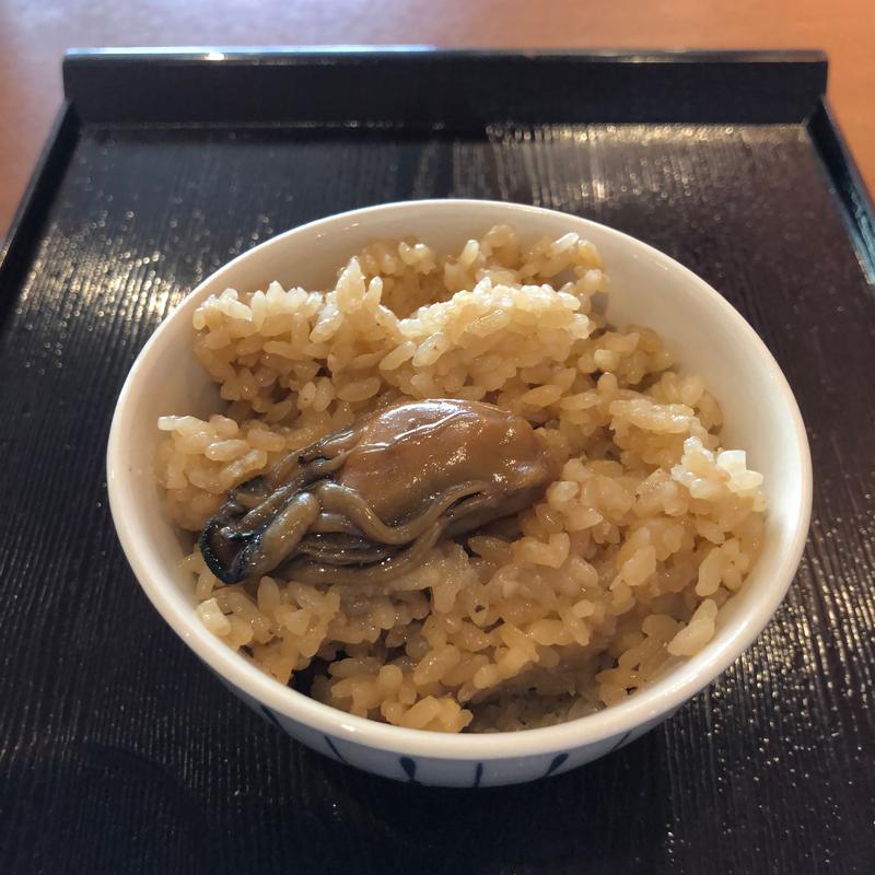 牡蠣の炊き込みご飯(一幸 船橋店)