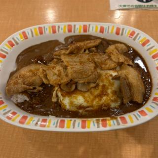 スタミナカレー焼玉子入り