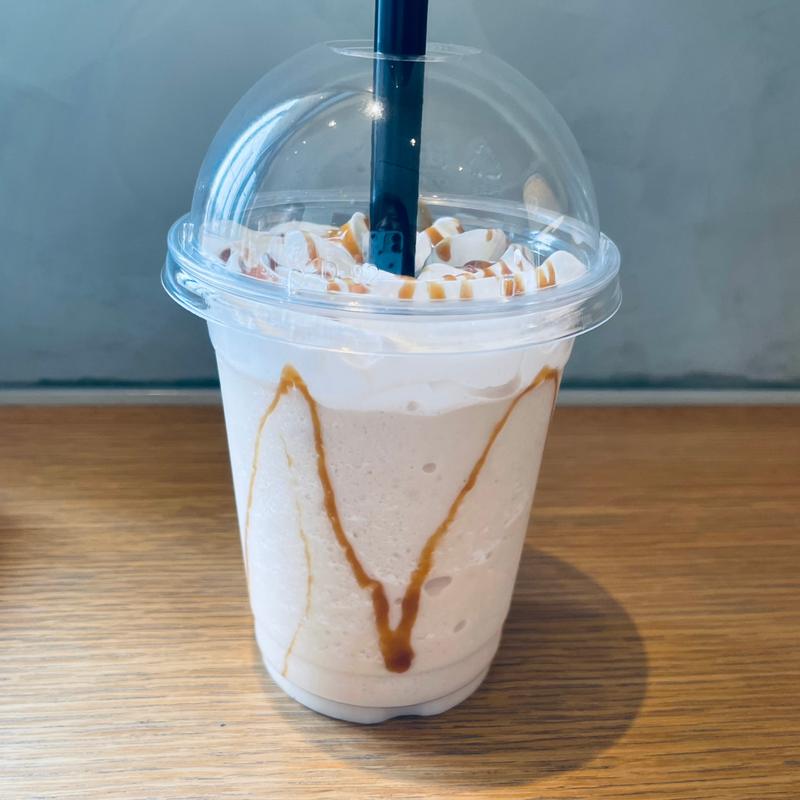 戸田塩キャラメルスムージー(LOCO MARINO COFFEE)