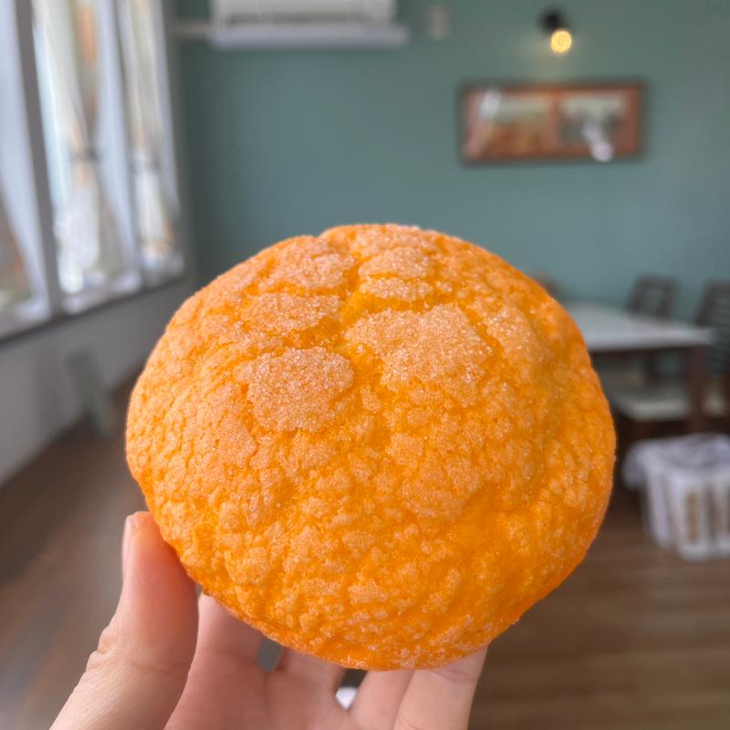 くしろ夕日メロンパン(ルームベーカリー)