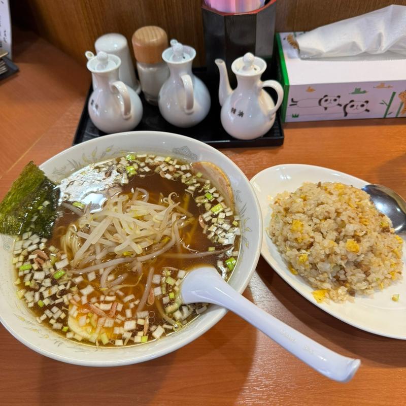 ラーメン・半炒飯定食(張家餃子別館)