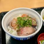 漬けブリ丼
