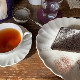シフォンケーキセット(テクテク紅茶や)