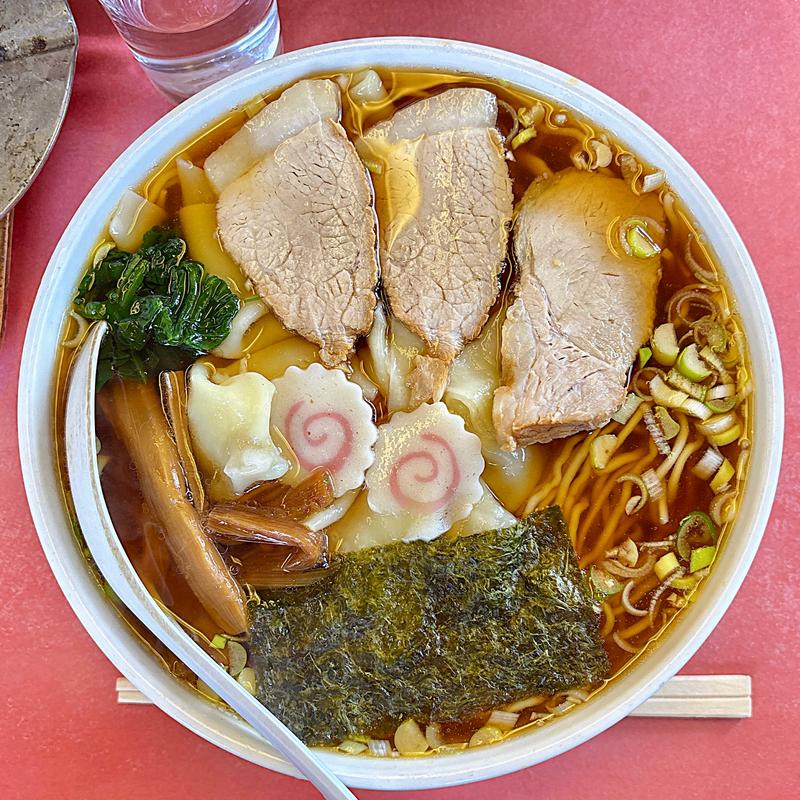 ワンタンメン(栄楽 （エイラク）)